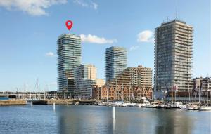 Cozy Apartment In Oostende With Harbor View