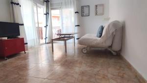 Apartamento Paseo Marítimo frente el mar con terraza y parking