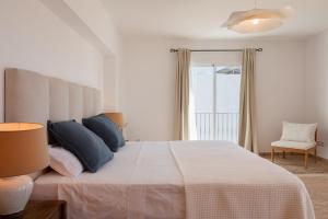 New! Villa Lina
