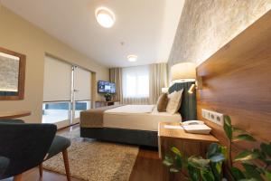 Hotel Fenyõ Conference & Spa