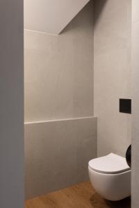 Enklawa Polany - Mountain View, Private Sauna & Natural Pool by Downtown Apartments