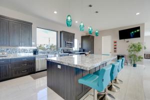 Luxury Outdoor Oasis! Superstition Mtns Retreat