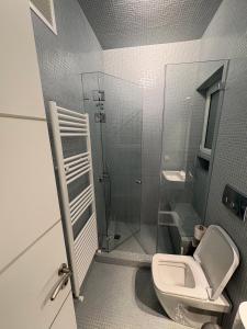 Irogami 3 Bedroom Apartment - 1 min walk from Cholargos Metro