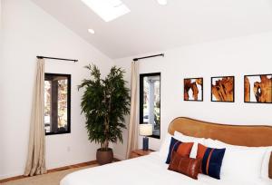 Chic Music City Retreat & Studio