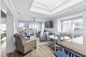 Pelicans Landing Relaxing Ocean View Unit 318