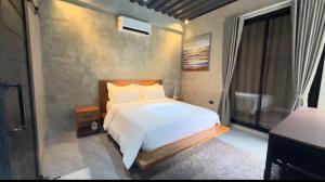 Luxury Tagaytay Staycation with Heated Pool - 25 Pax - Arcade - Near Tourist Spots