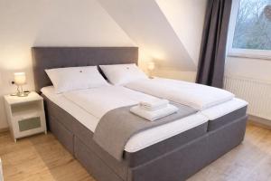 PrimeLoft "Skiwiese" - Maisonette - Balkon - modern & geräumig - Parkplatz - bis 6 Pers - Familien