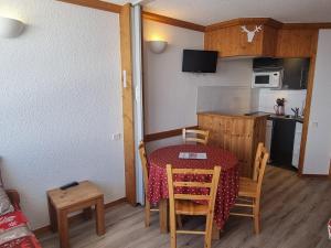 Studio Confortable aux Pieds des Pistes avec Animaux Permis - FR-1-181-2562