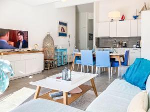 Apartment Les Perles du Lac by Interhome