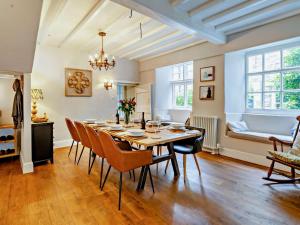 4 Bed in Middleham oc-g0189