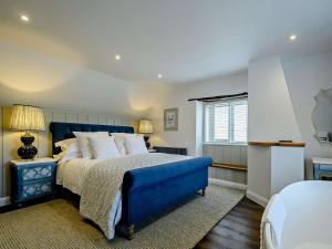 2 Bed in Cheltenham oc-92085