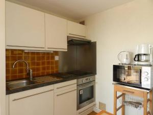 LV005-065 Appt 2 pièces 4 couchages LE LAVANDOU