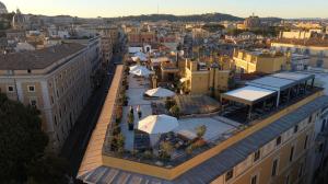 Navona Queen Rooftop