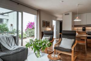 Sol #4 - Just Renovated! Andalusian Charm with Fresh New Look