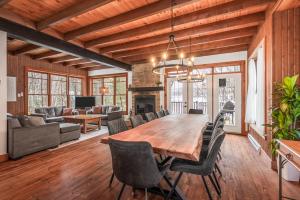 Chalet 9019 Chemin des Alpages by Les Chalets Alpins
