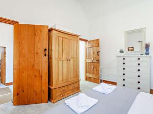 2 Bed in Malmesbury oc-91453