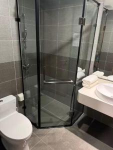 Cozy 2BR Apartment at Onsen Ecopark