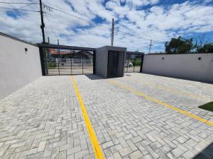 Apto pet-friendly a 800 metros do mar da Praia do Cerro