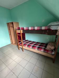 Metro Akadem Hostel Хостел на Академмістечку