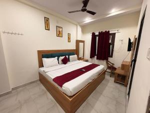 Hotel RAJ - Shree Shyam