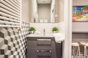 Rentalis - Tirso de Molina Apartment