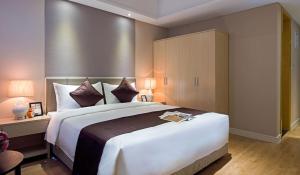 Tujia Somerset Palm Springs Chongqing Serviced Residence