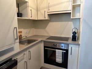 Apartment 1BR, Train Station, Central, Modern