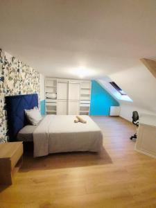 Grande maison de 4 chambres avec jardin et baby-foot