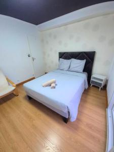 Grande maison de 4 chambres avec jardin et baby-foot