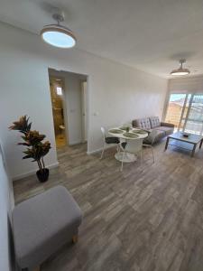 Cabo Roig 2 bed apartment with sea views