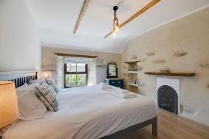 1 Bed in Porthleven oc-p00898