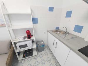 LA MAISONNETTE BLEUE