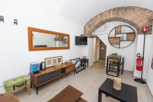 GuestHost - Rione VI Parione Cozy Flat