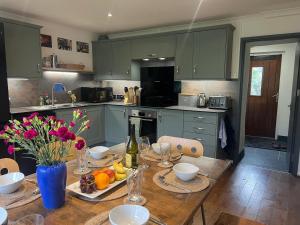 Penbwchdy Cottage, Preseli Venture
