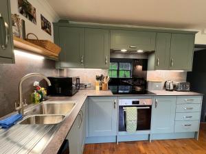 Penbwchdy Cottage, Preseli Venture