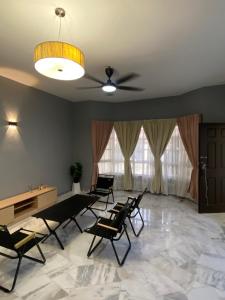 2r2b semenyih kajang 4 pax