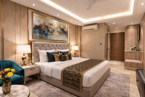OPO Horizon Delhi Airport,FREE Airport Pick up or Drop