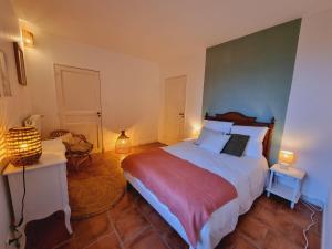 Maison de campagne au cœur des vignes Château Sainte Barbe