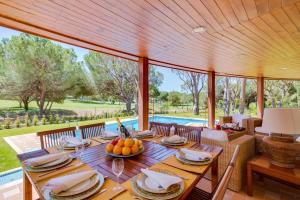 Villa Niva by Villa Plus