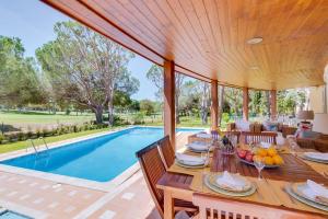 Villa Niva by Villa Plus