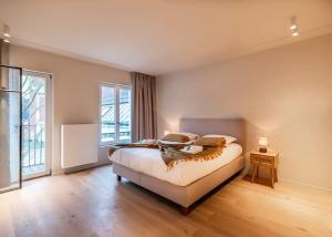 Romantic getaway with terrace in Ghent