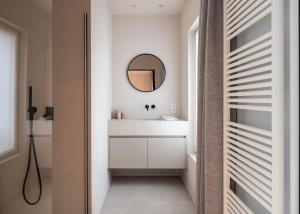 Romantic getaway with terrace in Ghent