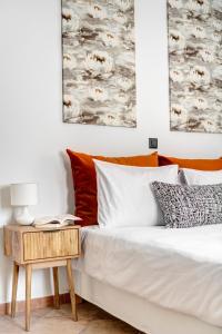 VERSA by Apiro Syros