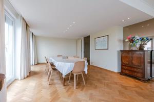 Casiola - Stunning Views & Prime Location