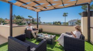 VACATION MARBELLA I Villa Riviera Del Sol, Private Pool, Jacuzzi, Sauna, Gym, Cinema, Billiard, Walking Distance to the Beach