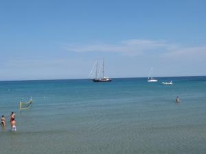 Oasis Hotel Theodoros & Litsa Galaris Aegina Greece