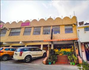 Roshan Chennai Grand Residency