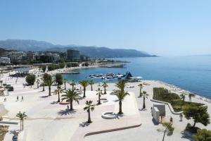 Seaside Escape Apartments