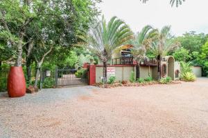 Flamboyant Guesthouse