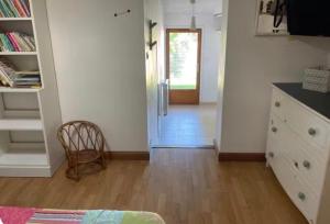Chambre avec piscine, saison estivale